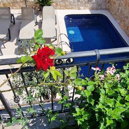 Apartments Ante 2 Хвар Екстериор снимка