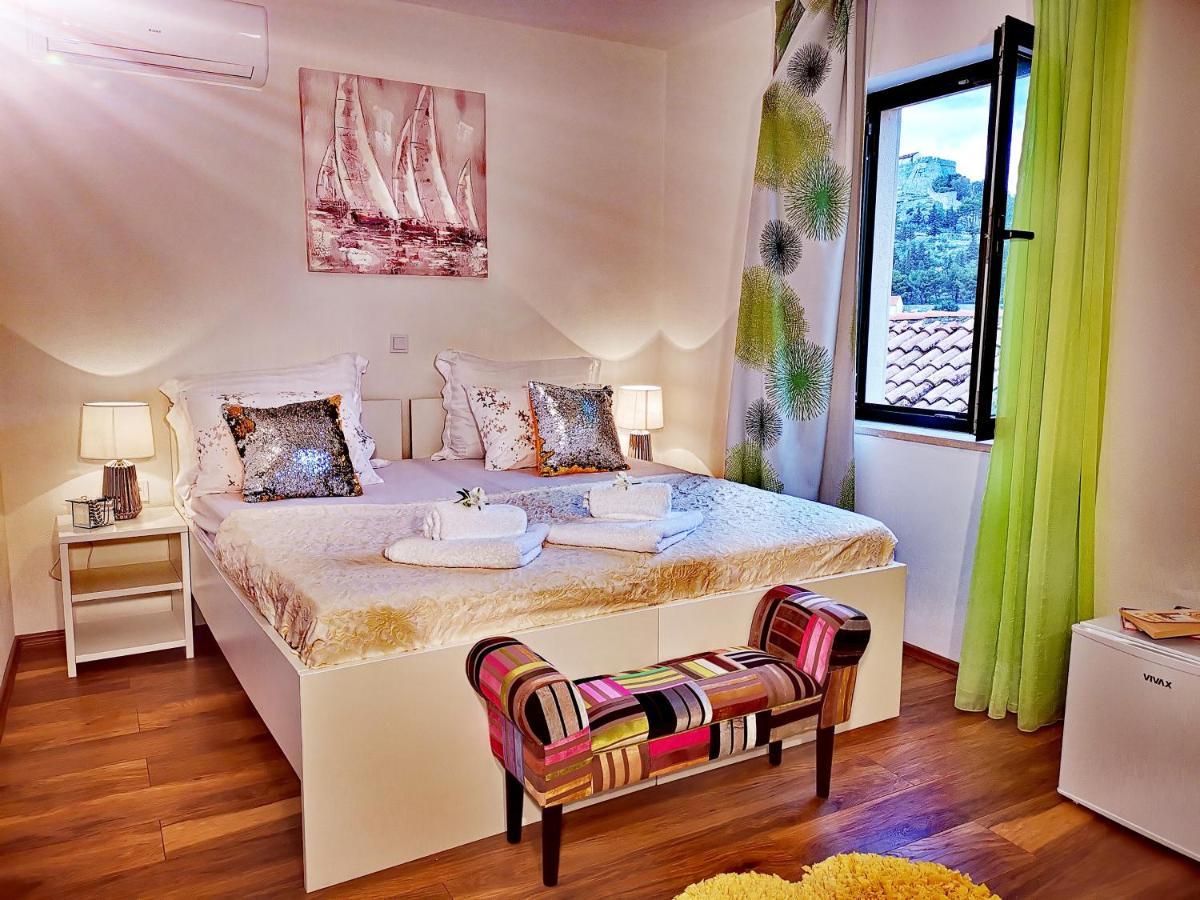Apartments Ante 2 Хвар Екстериор снимка