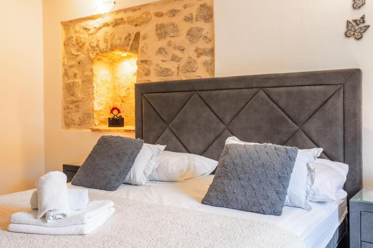 Apartments Ante 2 Хвар Екстериор снимка