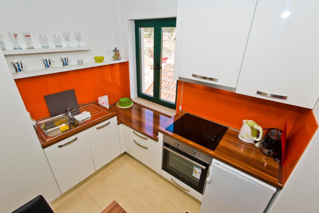 Apartments Ante 2 Хвар Екстериор снимка
