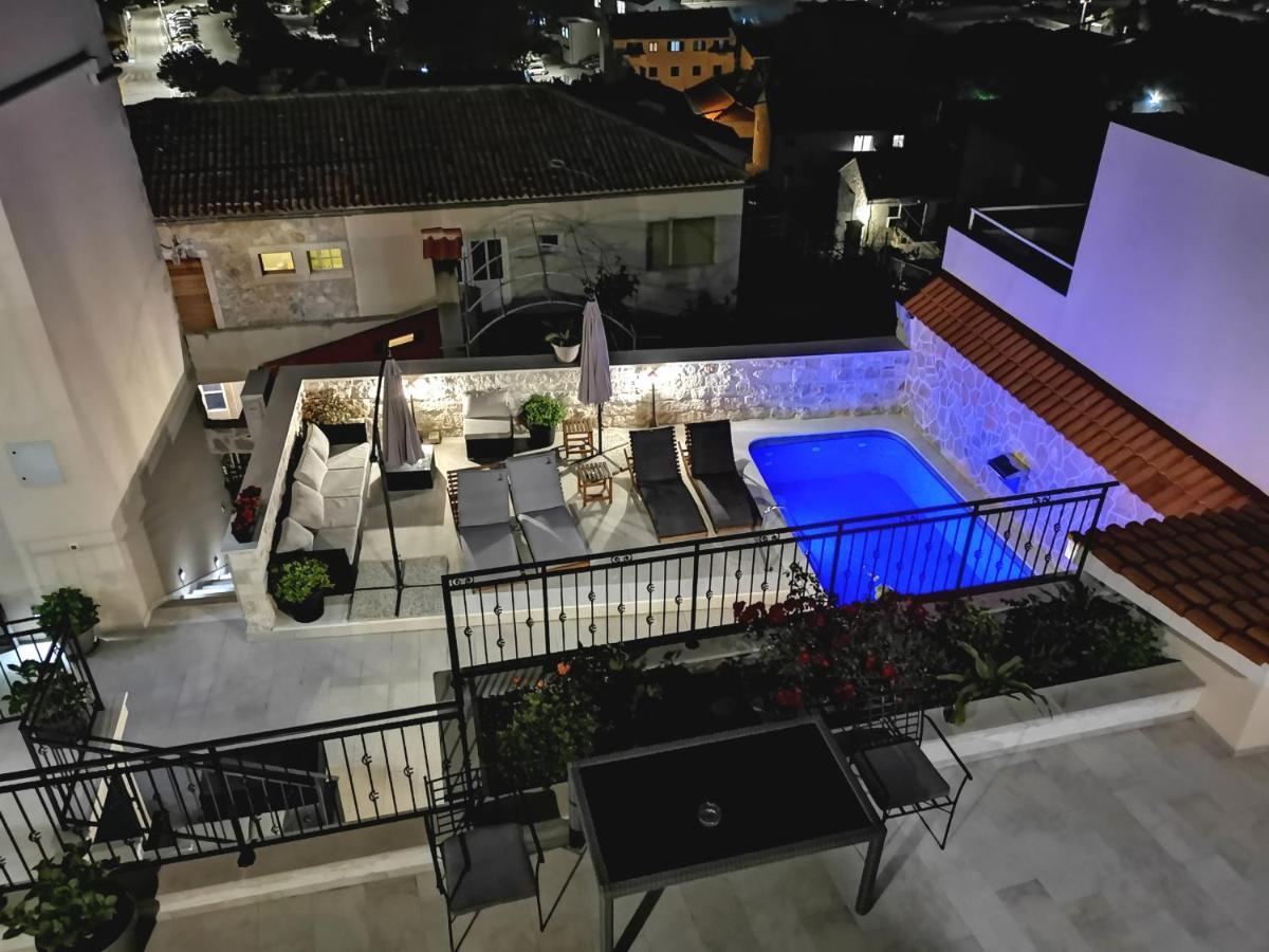 Apartments Ante 2 Хвар Екстериор снимка