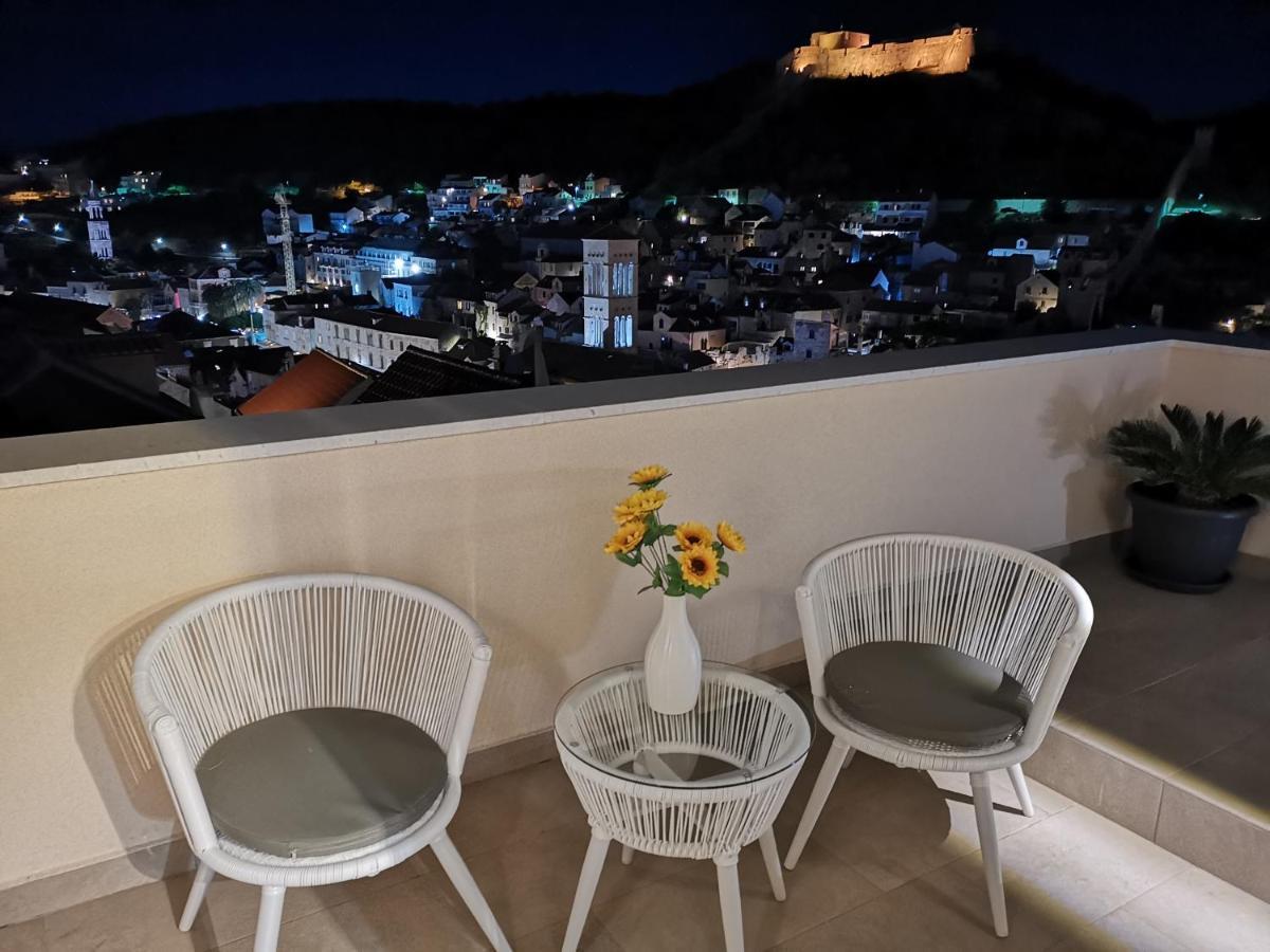 Apartments Ante 2 Хвар Екстериор снимка