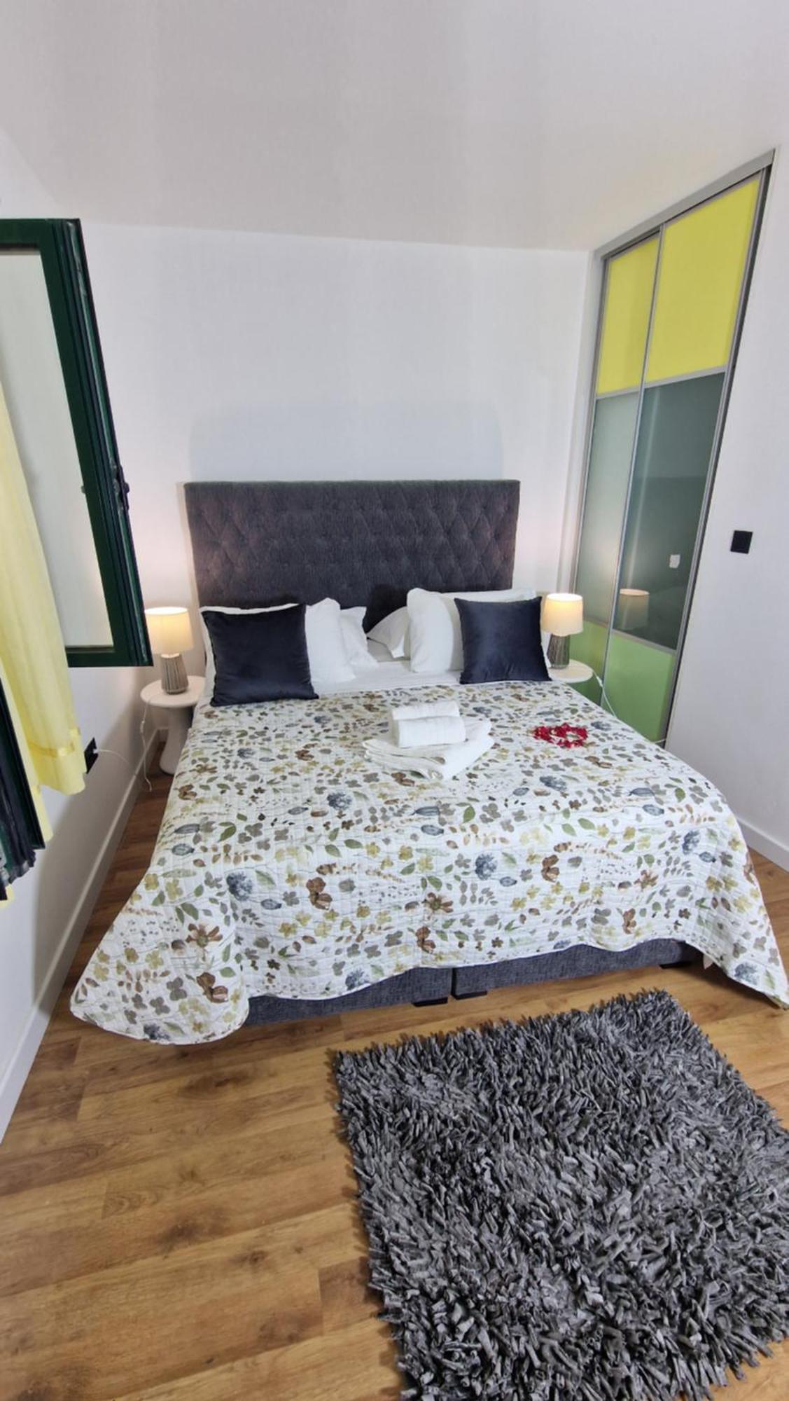 Apartments Ante 2 Хвар Екстериор снимка
